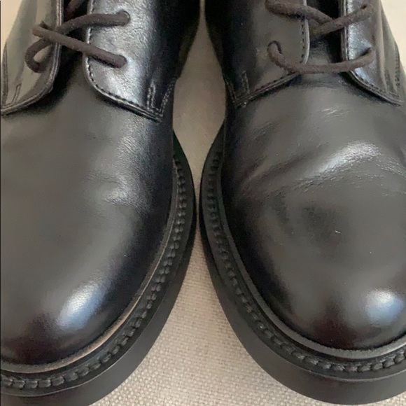 Saint Laurent Armu Ankle Leather Boots - Picture 9 of 16